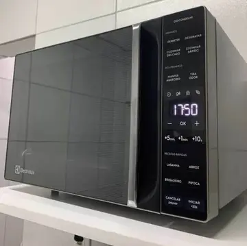Micro-ondas Electrolux ME23S 23L 127V