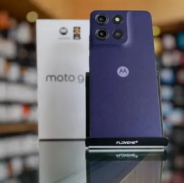 Smartphone Motorola Moto G17 4g - 256gb 12gb 4gb Ram + 8gb Ram Boost Camera 50mp Sony Lytia 600, Tela Fhd+ 60hz, Bateria 5200 Mah - Roxo