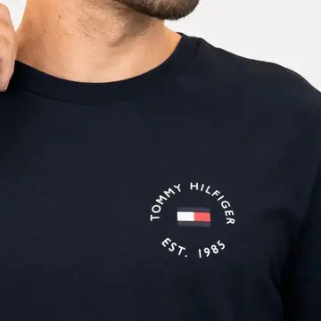camiseta tommy hilfiger logo chest