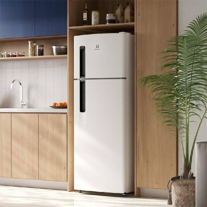 Geladeira Electrolux TF38 Duplex 320L Frost Free 127V