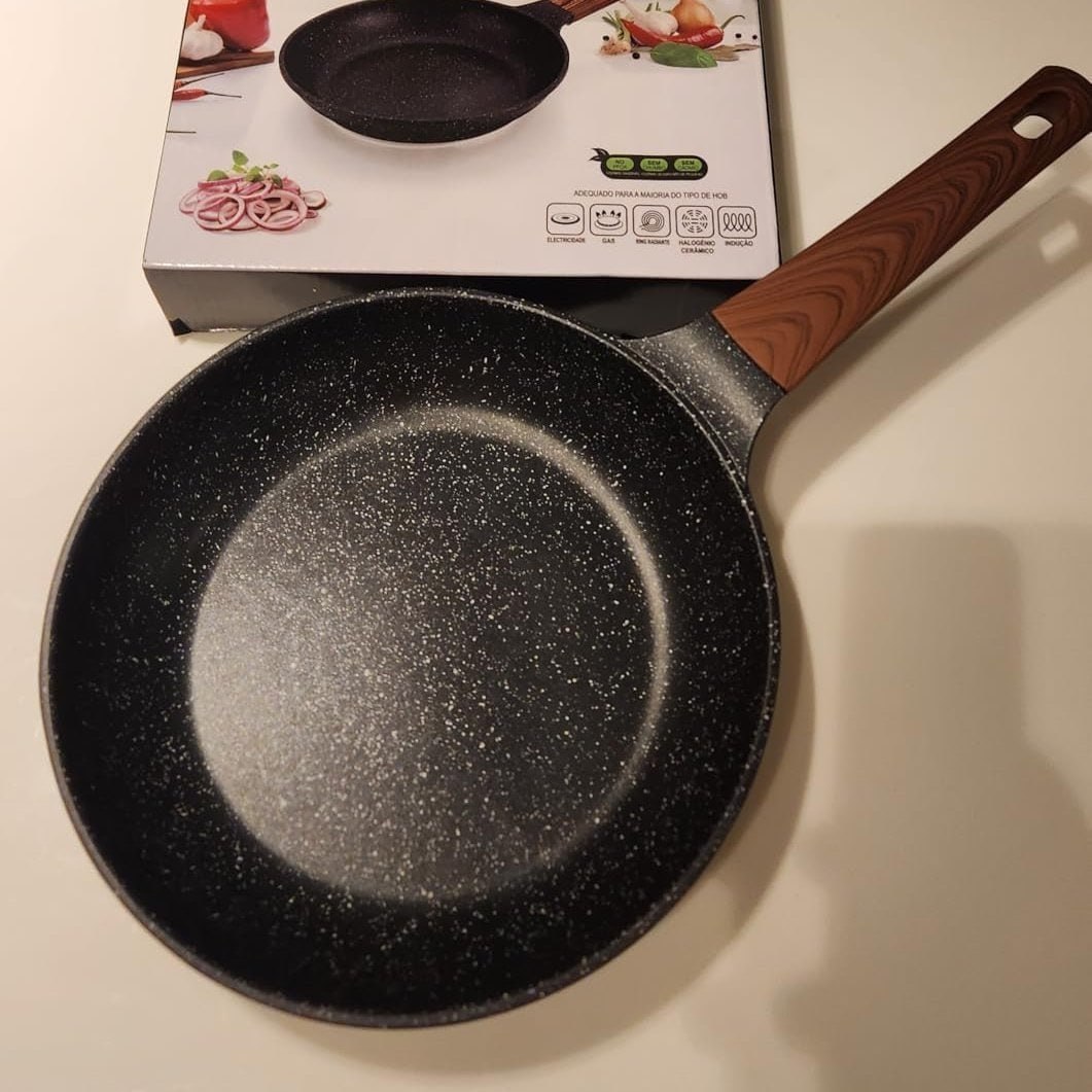 frigideira antiaderente cerâmica reforçada 24cm