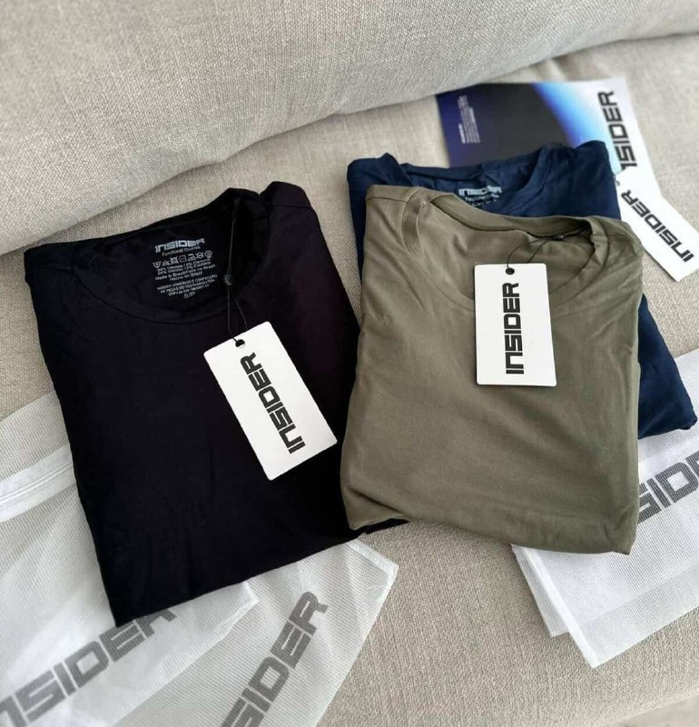 roupas camiseta básica tech daily insider