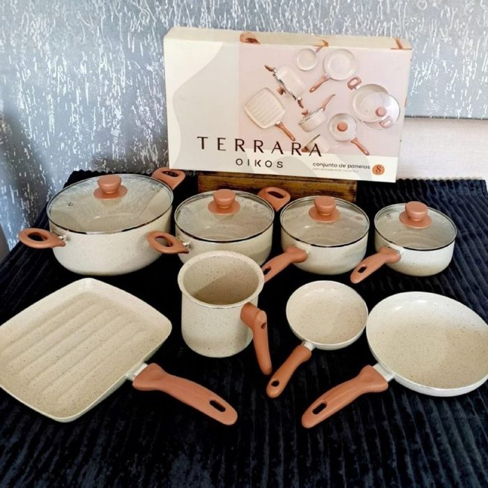 ✅ Oikos - Jogo 8 Panelas Antiaderente Cerâmico em Alumínio Bege Terrara