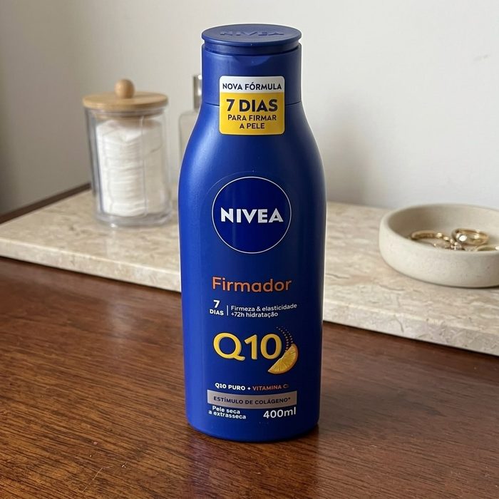 NIVEA Loção Hidratante Firmador Q10 + Vitamina C 400ml, Hidratação Intensa 48h, Pele Seca e Extrasseca