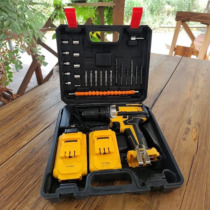 parafusadeira furadeira 48v 2 baterias com maleta