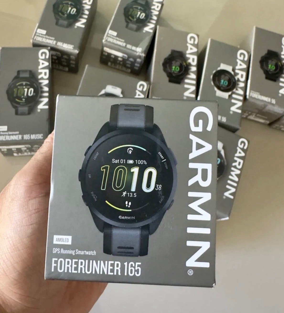 smartwatch garmin forerunner 165 43mm preto mesh cinza
