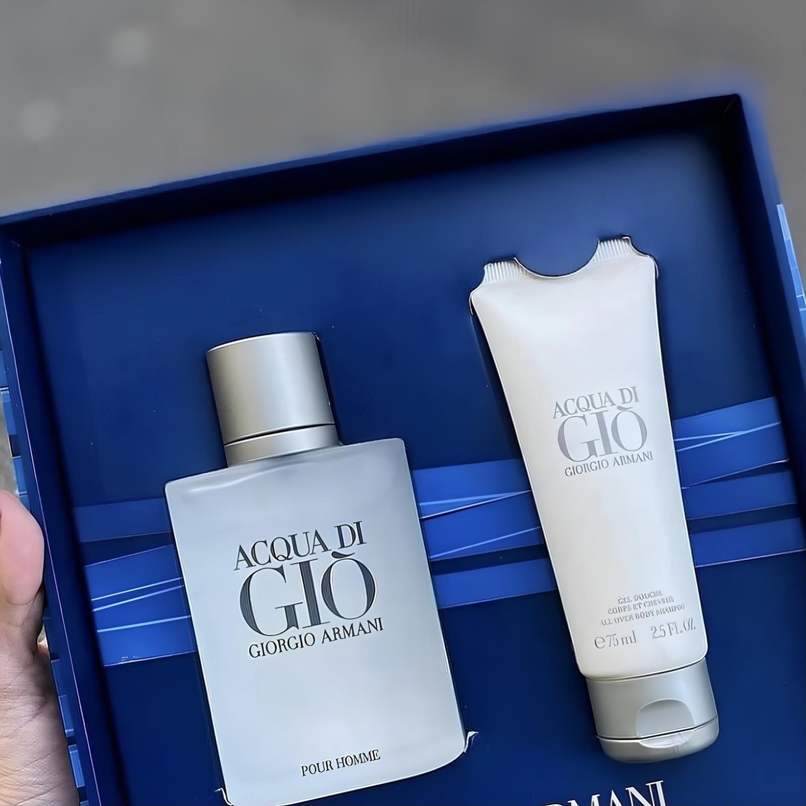 perfumes armani acqua di gio masculino eau de toilette 100ml + shower gel 75ml