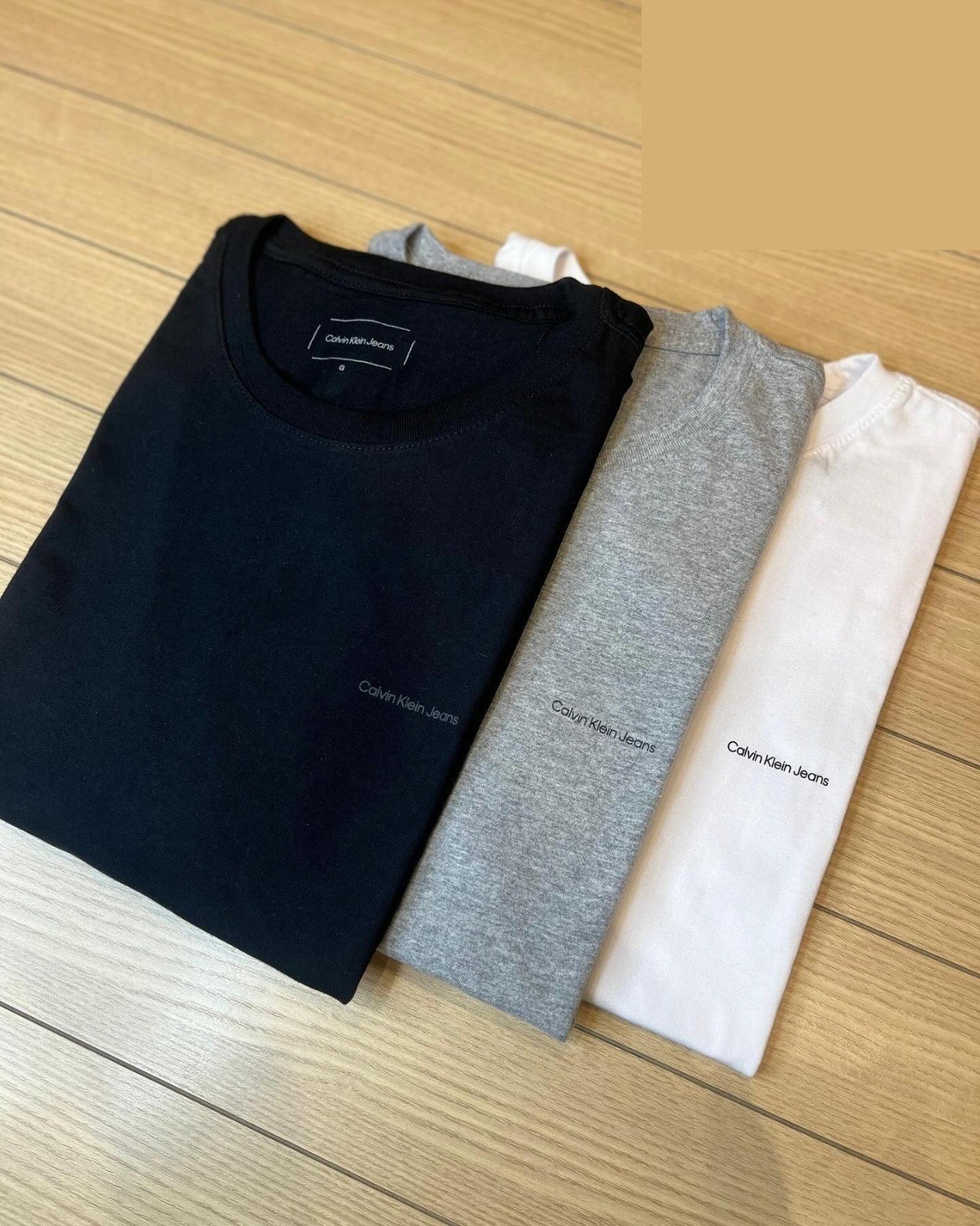 roupas calvin klein kit camisetas masculina preta/azul marinho l