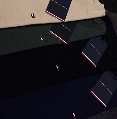 roupas tommy hilfiger camisetas preta marinho 2un