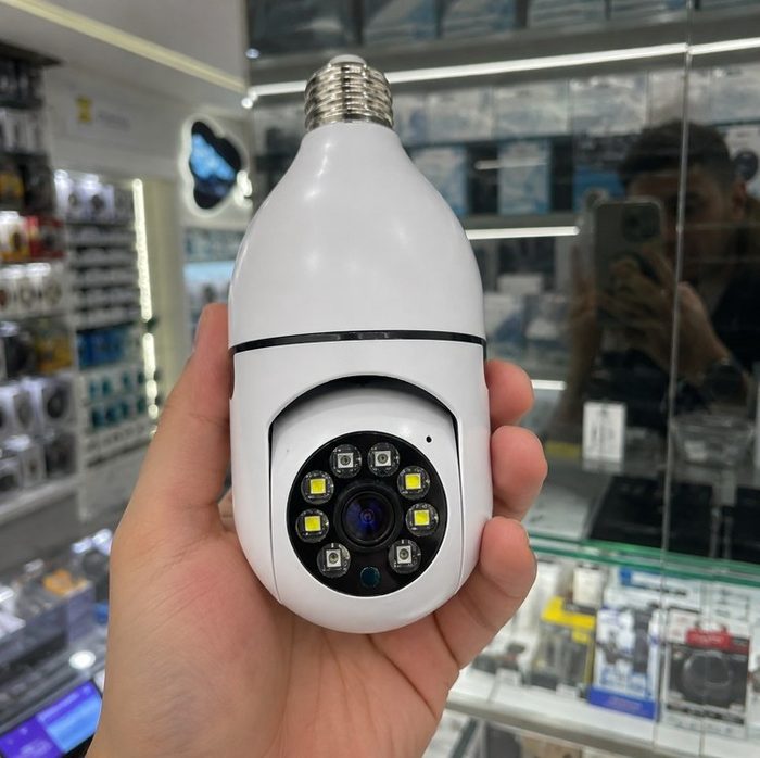 Câmera de Segurança Lâmpada Wi-Fi IP 360 Graus Full HD 1080p E27 Monitoramento Residencial Interno Pelo Smartphone Aplicativo Sensor Movimen