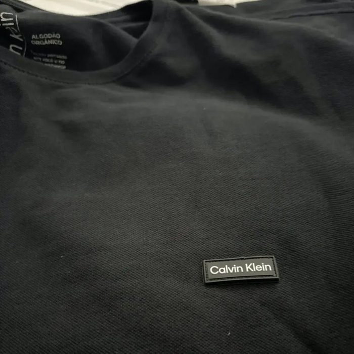 Camiseta Calvin Klein Masculina Piquet Orgânico Preta