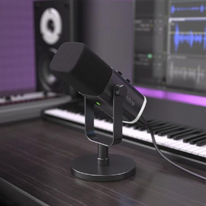 Microfone Gamer Fifine Ampligame Am8, Usb, Rgb, Black