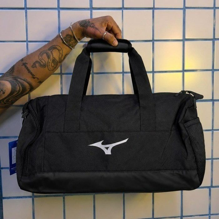 mala de treino mizuno gym preto