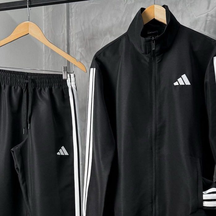 roupas adidas conjunto de agasalho woven 3 listras black lisa