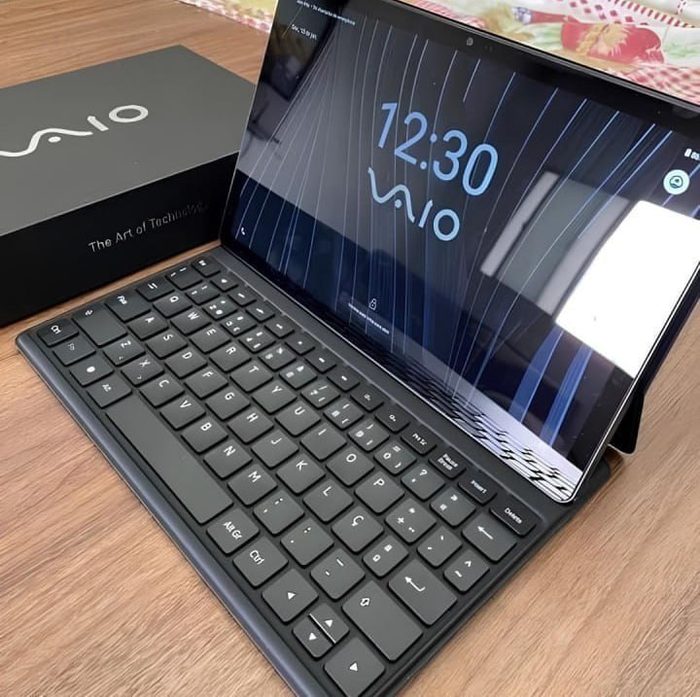 Tablet VAIO TL10 4GB 128GB com Teclado