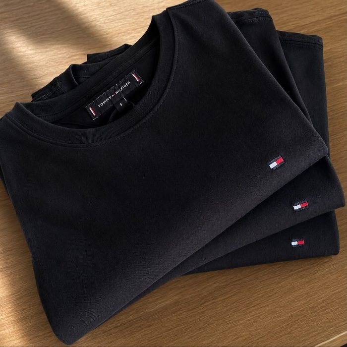 camisetas tommy hilfiger essential preta 3un