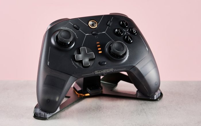 Controle Sem Fio GameSir Cyclone 2 Analógicos TMR Magnéticos Gatilhos Hall Effect 1000Hz + Dock de carregamento
