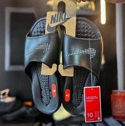 Chinelo Nike Victori One Masculino