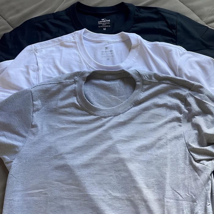 Kit 3 Camisetas Algodão Dia Dia Sandrini Básica Conforto