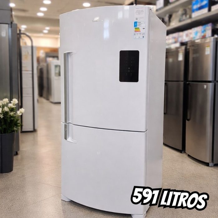 Geladeira Brastemp Inverse 600L Frost Free 220V