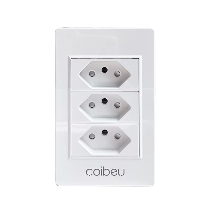Coibeu Tomada de Parede 3 Postos Padrão Brasileiro 10A – 110V/250V Branca