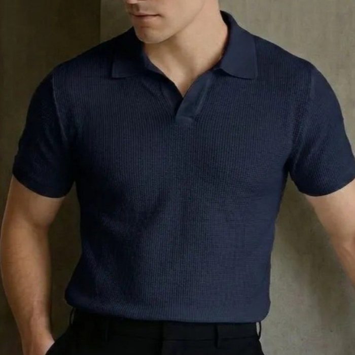 camiseta gola polo minimalista texturizado