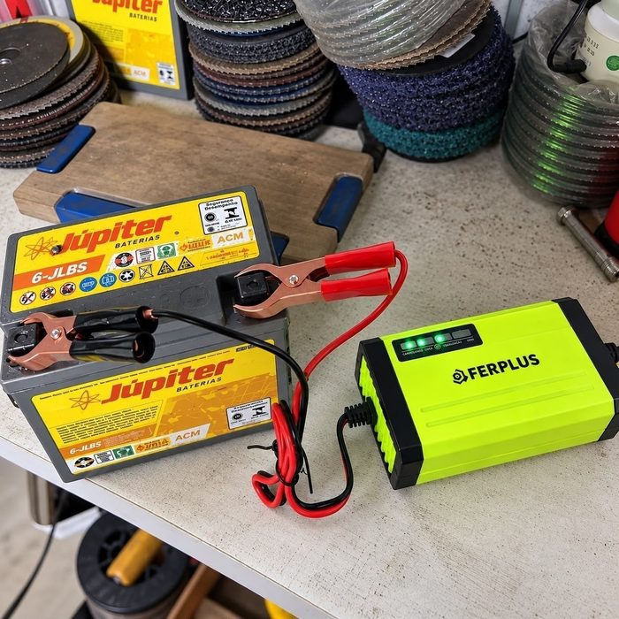 carregador bivolt 2a 12v 24w