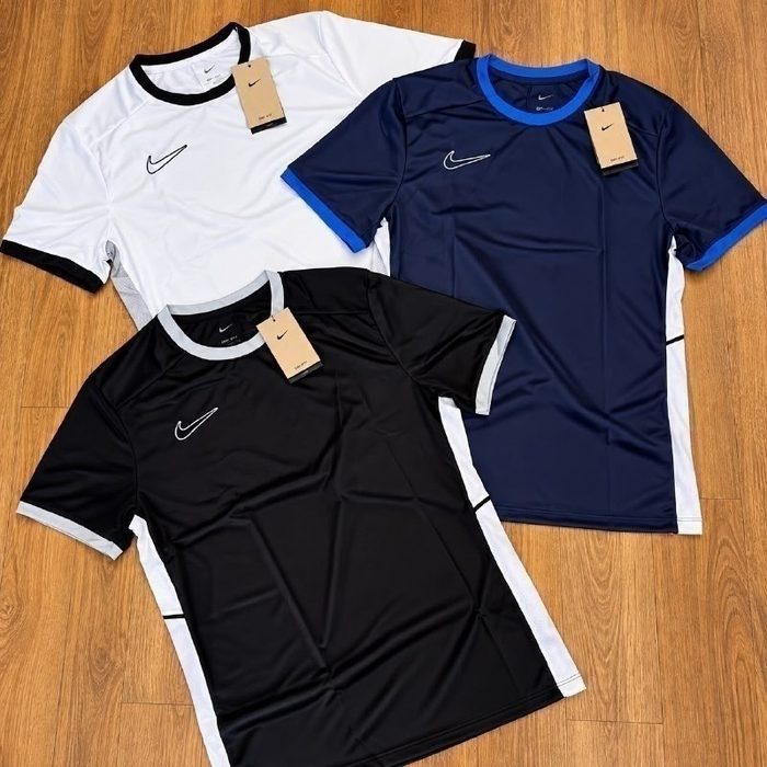 Camiseta Nike Dry-FIT Academy - Masculina